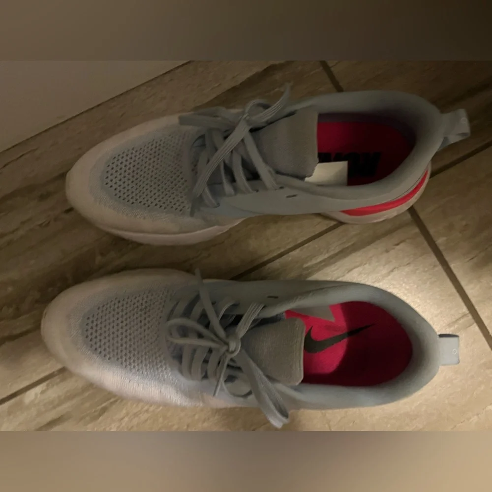 EUC Nike Epic React Flyknit 2 Womens Blue Pink Sneakers AH1016 401 - Picture 6 of 9
